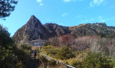 제주 한라산(관음사 - 삼각봉 - 백록담 - 사라오름 - 성판악)